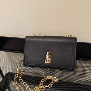 Cactus Black Crossbody Bag with Gold Chain